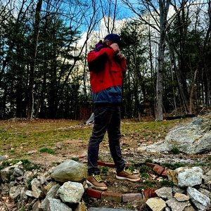 INSIDE EDGE PERFORMANCE OUTERWEAR.                     Men’s ski jacket